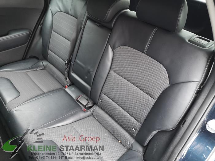 Kia Niro I 1.6 GDI Hybrid Sloopvoertuig (2016, Blauw)