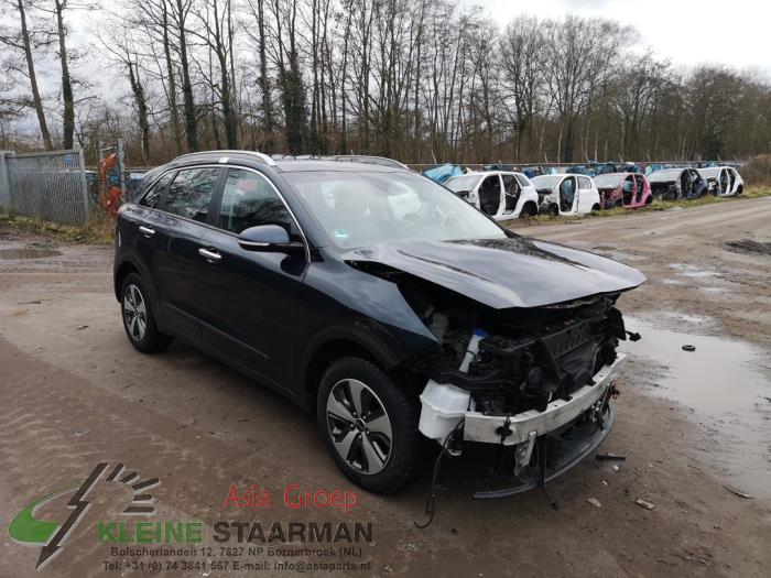 Kia Niro I 1.6 GDI Hybrid Sloopvoertuig (2016, Blauw)
