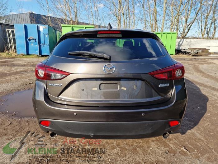 Mazda 3 2.0 SkyActiv-G 120 16V Sloopvoertuig (2015, Bruin)