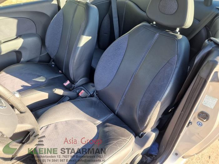 Nissan Micra C+C 1.6 16V Sloopvoertuig (2006, Grijs)