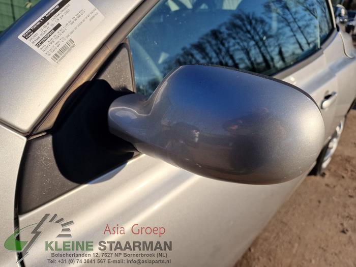 Nissan Micra C+C 1.6 16V Sloopvoertuig (2006, Grijs)