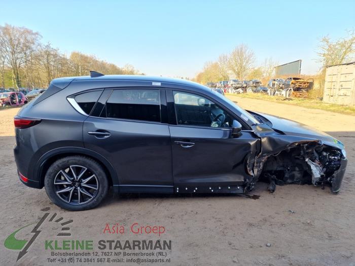 Mazda CX-5 II 2.2 SkyActiv-D 150 16V 2WD Sloopvoertuig (2018, Antraciet)