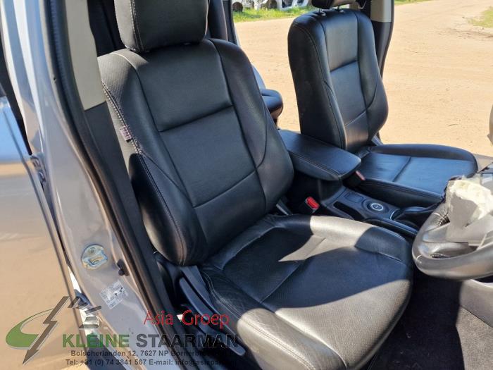 Mitsubishi Outlander 2.2 DI-D 16V Clear Tec 4x4 Sloopvoertuig (2015, Grijs)