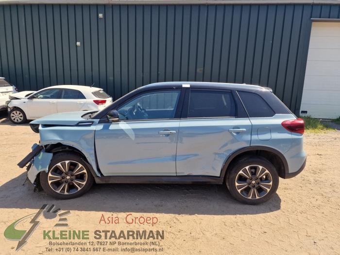 Suzuki Vitara 1.4 S Turbo 16V AllGrip Sloopvoertuig (2018, Blauw)