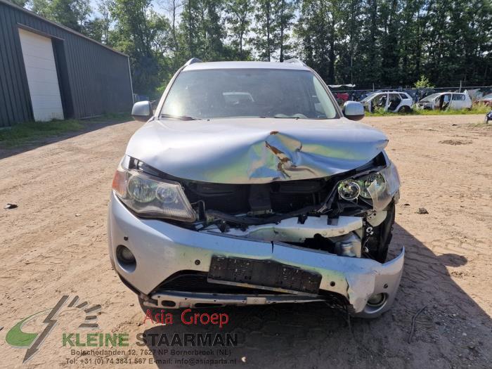 Mitsubishi Outlander 2.4 16V Mivec 4x2 Sloopvoertuig (2008, Grijs)