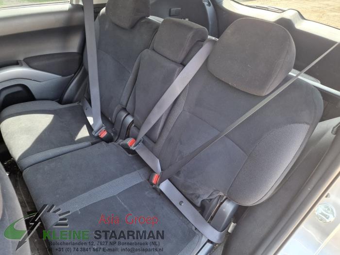 Mitsubishi Outlander 2.4 16V Mivec 4x2 Sloopvoertuig (2008, Grijs)