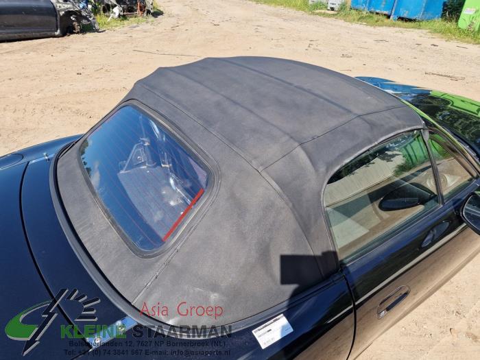 Mazda MX-5 1.6i 16V Sloopvoertuig (2001, Zwart)