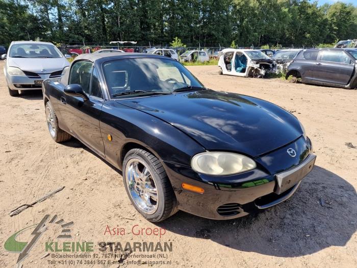 Mazda MX-5 1.6i 16V Sloopvoertuig (2001, Zwart)