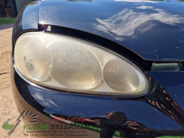 Mazda MX-5 1.6i 16V Sloopvoertuig (2001, Zwart)