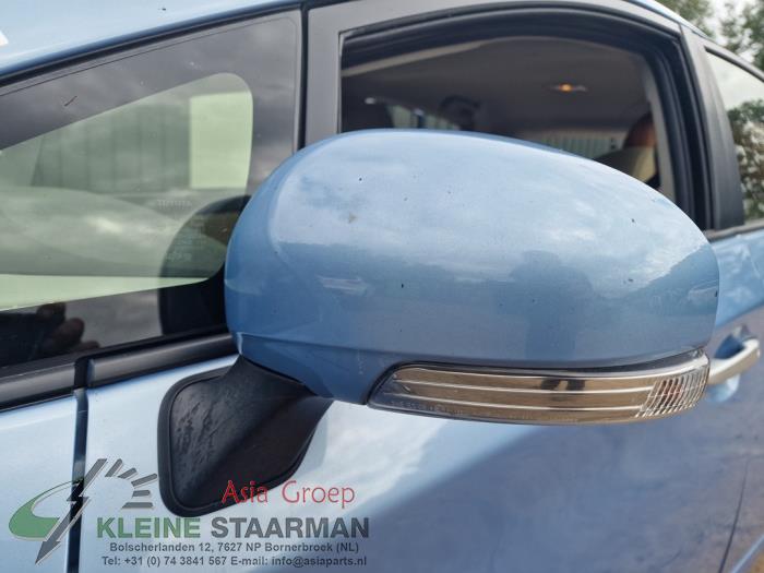 Toyota Prius 1.8 16V Plug-in Sloopvoertuig (2013, Blauw)