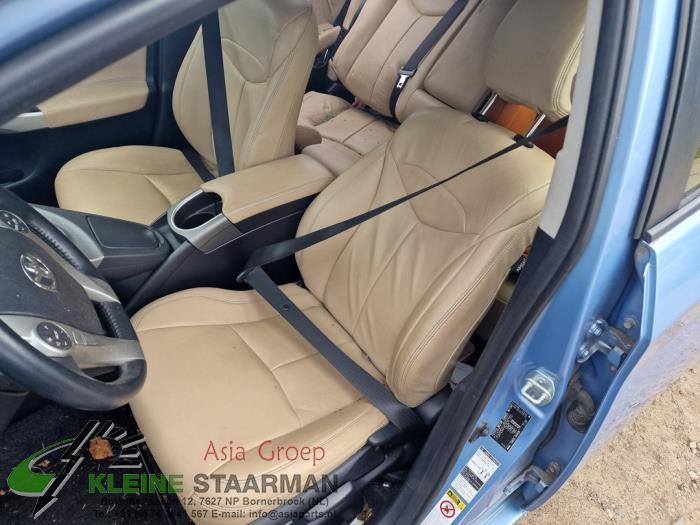 Toyota Prius 1.8 16V Plug-in Sloopvoertuig (2013, Blauw)