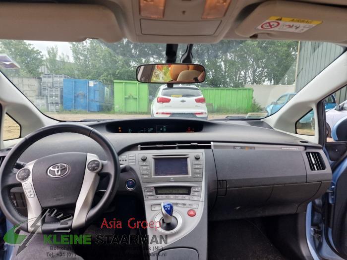 Toyota Prius 1.8 16V Plug-in Sloopvoertuig (2013, Blauw)