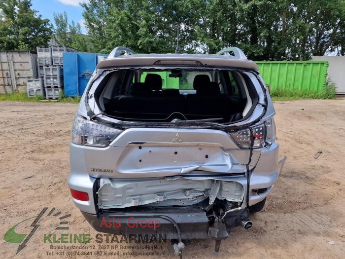 Mitsubishi Outlander 2.0 16V 4x2 Sloopvoertuig (2010, Grijs)