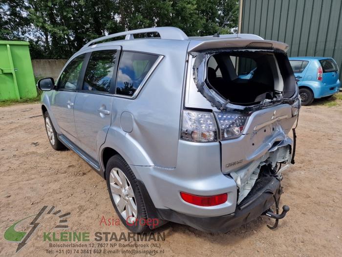 Mitsubishi Outlander 2.0 16V 4x2 Sloopvoertuig (2010, Grijs)