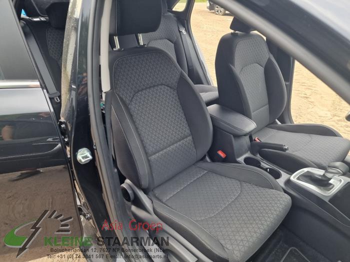 Kia Ceed 1.4 T-GDI 16V Sloopvoertuig (2020, Zwart)