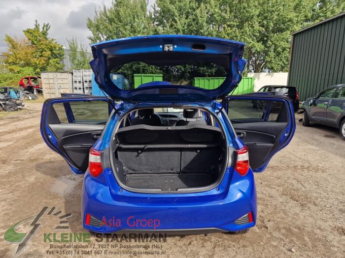 Toyota Yaris III 1.5 16V Hybrid Sloopvoertuig (2019, Blauw)