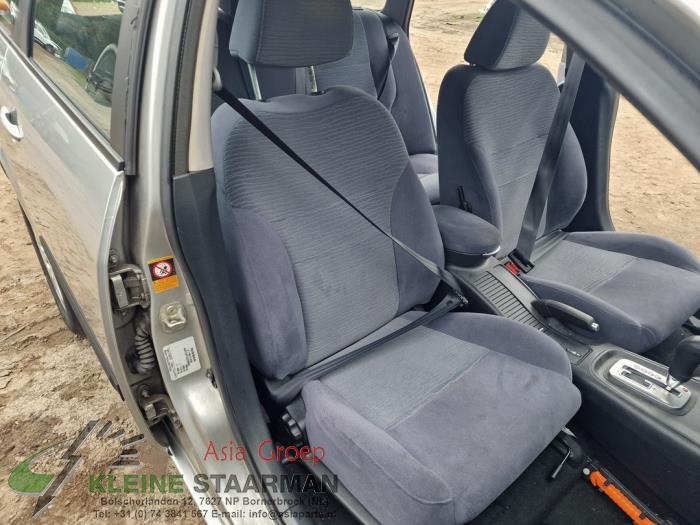 Nissan Primera Wagon 2.0 16V Sloopvoertuig (2005, Grijs)