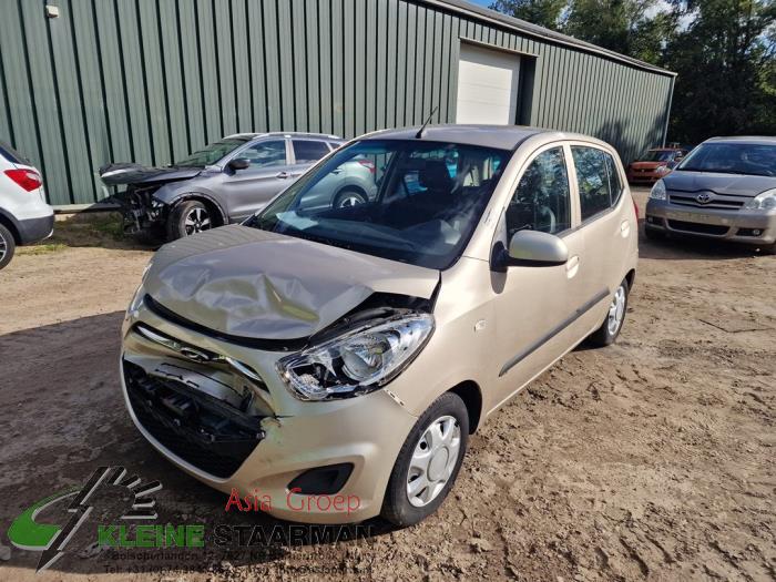 Hyundai i10 1.2i 16V Sloopvoertuig (2011, Beige)