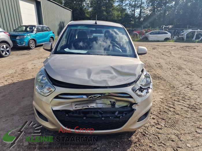 Hyundai i10 1.2i 16V Sloopvoertuig (2011, Beige)