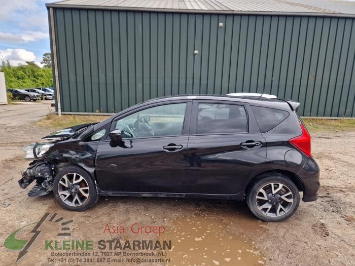 Nissan Note 1.2 DIG-S 98 Sloopvoertuig (2015, Zwart)