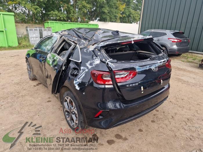 Kia Ceed 1.4 T-GDI 16V Sloopvoertuig (2020, Zwart)