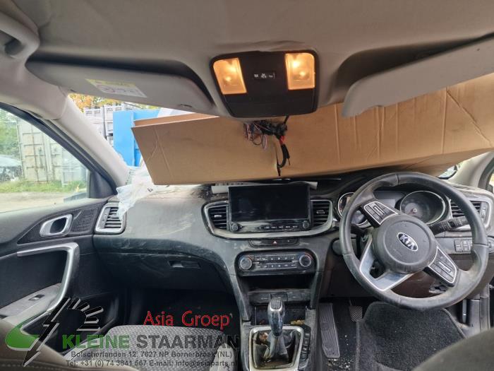 Kia Ceed 1.4 T-GDI 16V Sloopvoertuig (2020, Zwart)