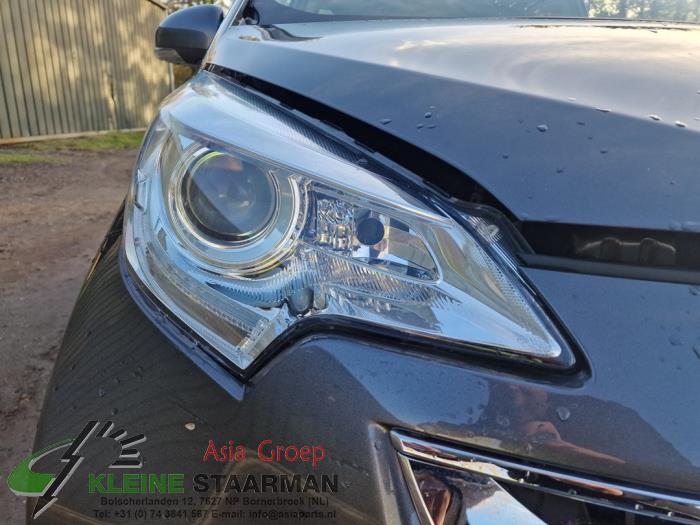 Toyota Verso S 1.33 16V Dual VVT-I Sloopvoertuig (2016, Grijs)