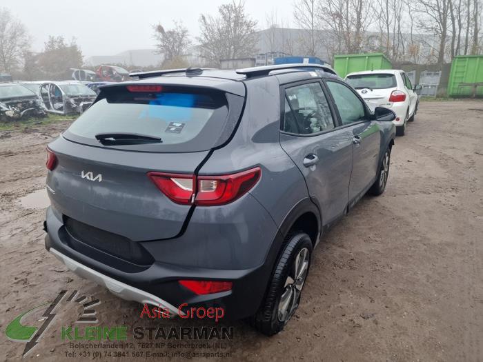 Kia Stonic 1.0i T-GDi 12V Sloopvoertuig (2021, Donker, Grijs)