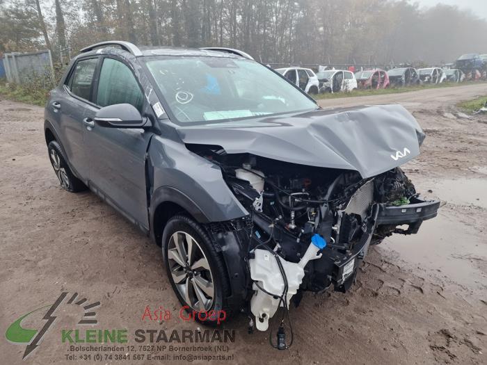 Kia Stonic 1.0i T-GDi 12V Sloopvoertuig (2021, Donker, Grijs)