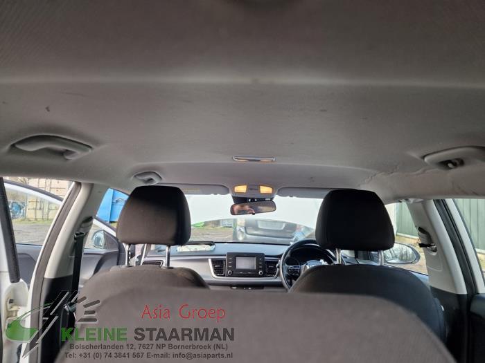 Kia Rio IV 1.2 MPI 16V Sloopvoertuig (2017, Wit)