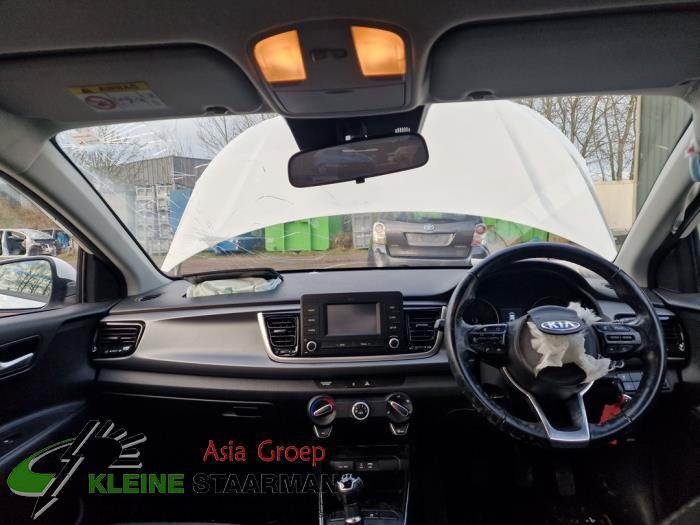 Kia Rio IV 1.2 MPI 16V Sloopvoertuig (2017, Wit)