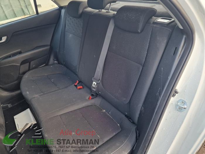 Kia Rio IV 1.2 MPI 16V Sloopvoertuig (2017, Wit)