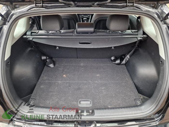 Kia Niro I 1.6 GDI Hybrid Sloopvoertuig (2018, Zwart)