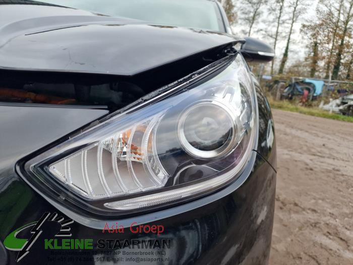 Kia Niro I 1.6 GDI Hybrid Sloopvoertuig (2018, Zwart)