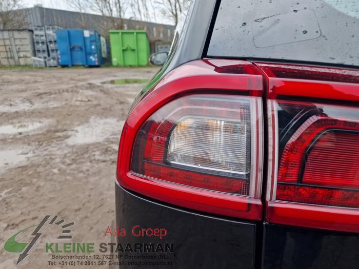 Kia Niro I 1.6 GDI Hybrid Sloopvoertuig (2018, Zwart)