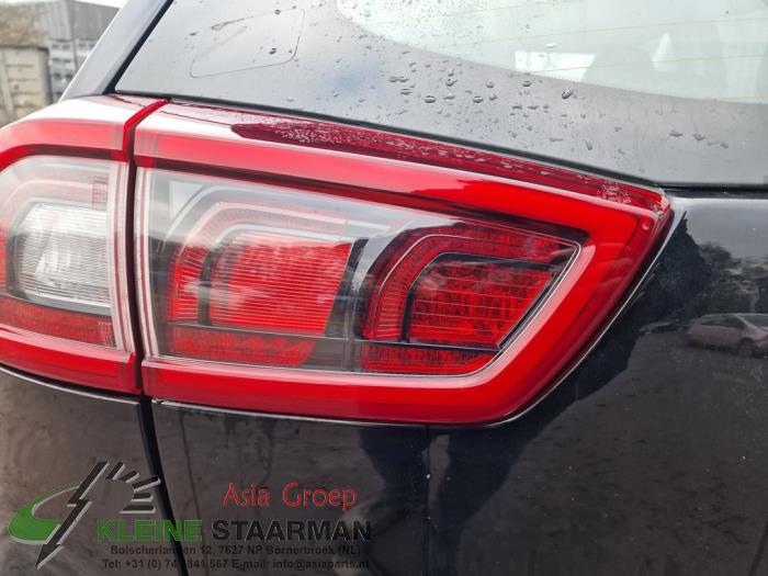 Kia Niro I 1.6 GDI Hybrid Sloopvoertuig (2018, Zwart)