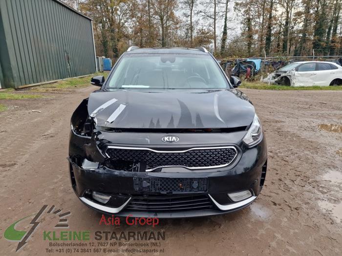 Kia Niro I 1.6 GDI Hybrid Sloopvoertuig (2018, Zwart)