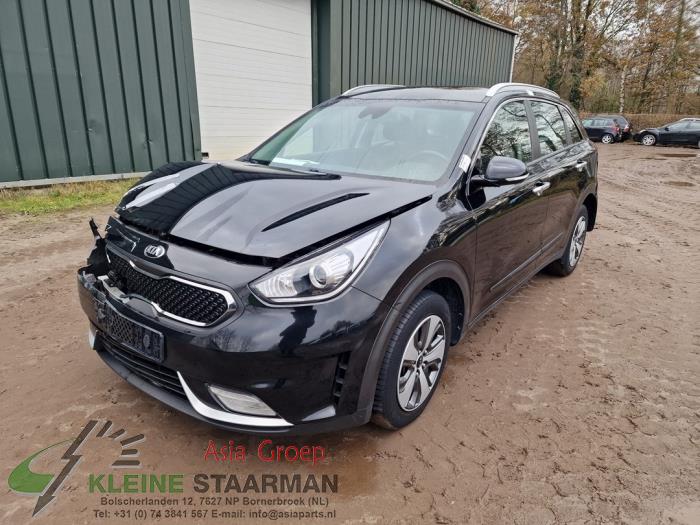 Kia Niro I 1.6 GDI Hybrid Sloopvoertuig (2018, Zwart)
