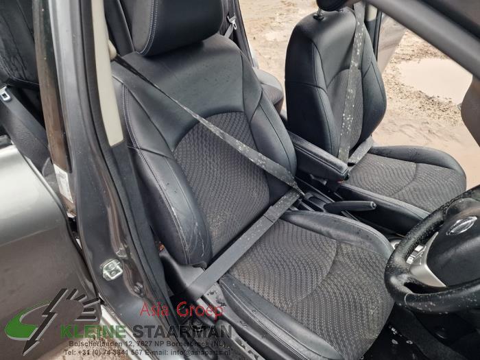 Nissan Note 1.2 DIG-S 98 Sloopvoertuig (2015, Donker, Grijs)