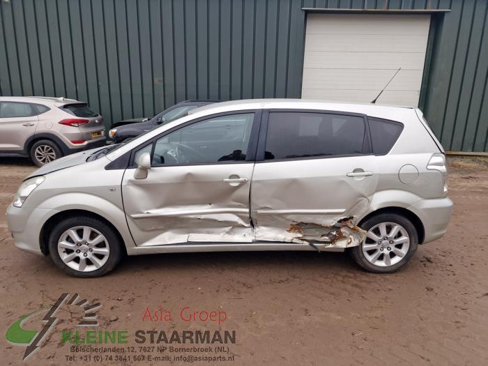 Toyota Corolla Verso 1.8 16V VVT-i Sloopvoertuig (2006, Grijs)