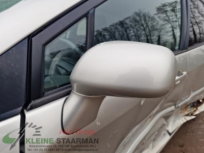 Toyota Corolla Verso 1.8 16V VVT-i Sloopvoertuig (2006, Grijs)