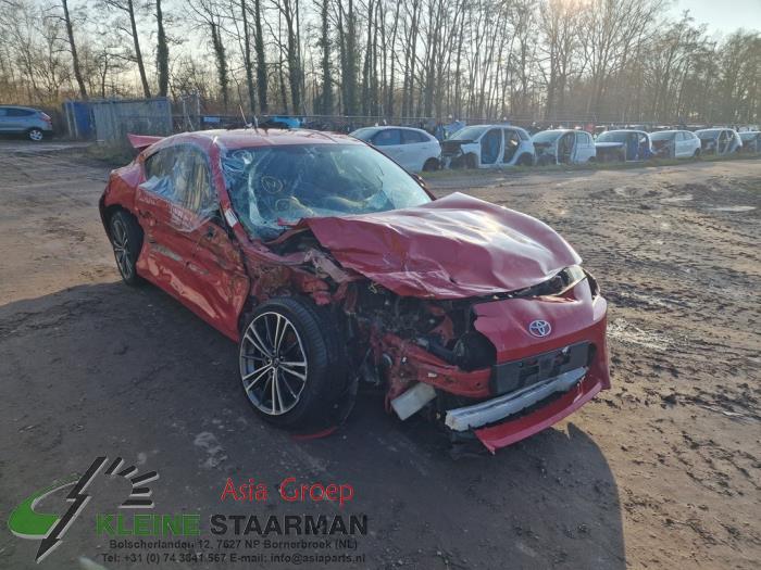 Toyota GT 86 2.0 16V Sloopvoertuig (2013, Rood)