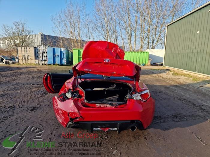 Toyota GT 86 2.0 16V Sloopvoertuig (2013, Rood)