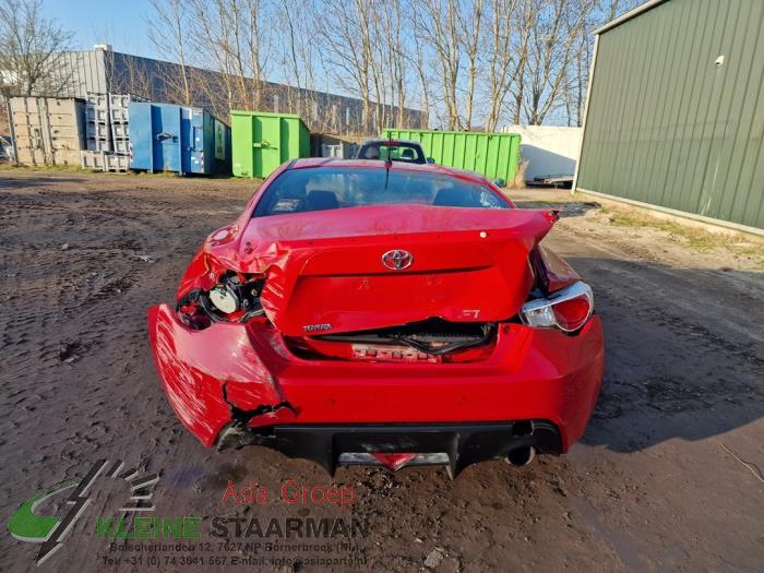 Toyota GT 86 2.0 16V Sloopvoertuig (2013, Rood)