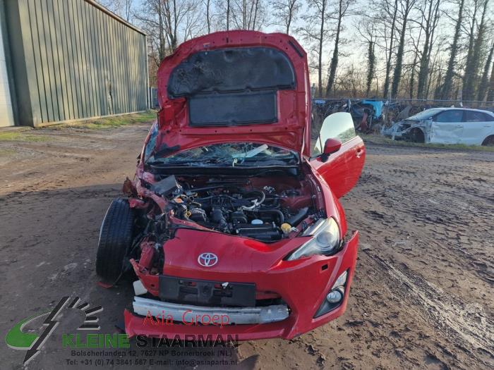 Toyota GT 86 2.0 16V Sloopvoertuig (2013, Rood)
