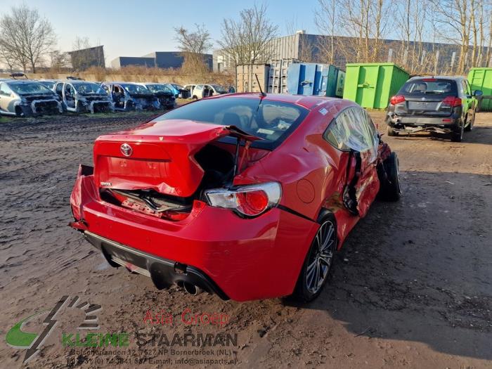 Toyota GT 86 2.0 16V Sloopvoertuig (2013, Rood)