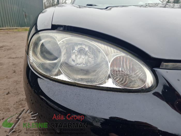 Mazda MX-5 1.6i 16V Sloopvoertuig (2002, Zwart)