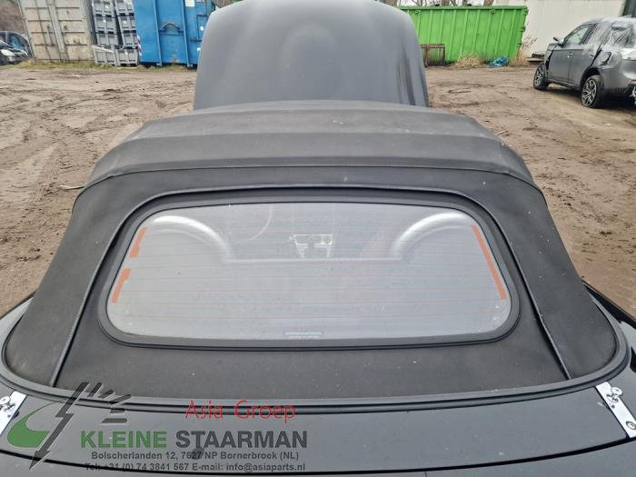 Mazda MX-5 1.6i 16V Sloopvoertuig (2002, Zwart)