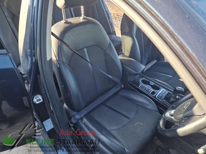 Kia Optima Sportswagon 1.7 CRDi 16V Sloopvoertuig (2017, Donker, Blauw)