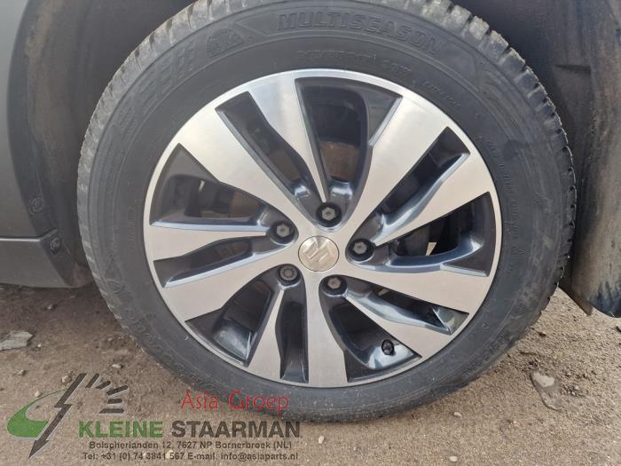 Suzuki SX4 S-Cross 1.4 Booster Jet Turbo 16V AllGrip Sloopvoertuig (2017, Grijs)